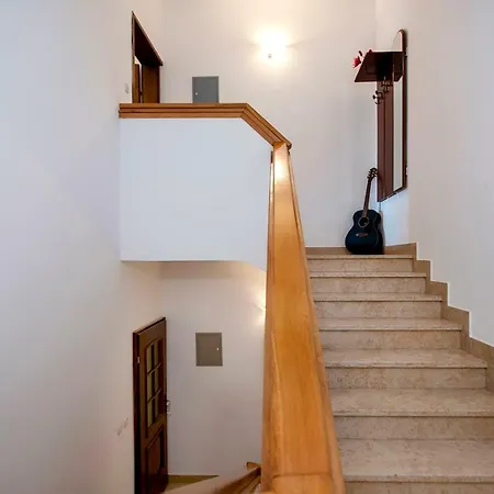 Len Apartment